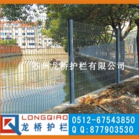 苏州喷塑桃型柱护栏网 河道围网 污水处理厂围栏 护栏网