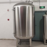 荆州市鸿谦无菌储液罐水处理无菌水箱厂家生产价格优惠